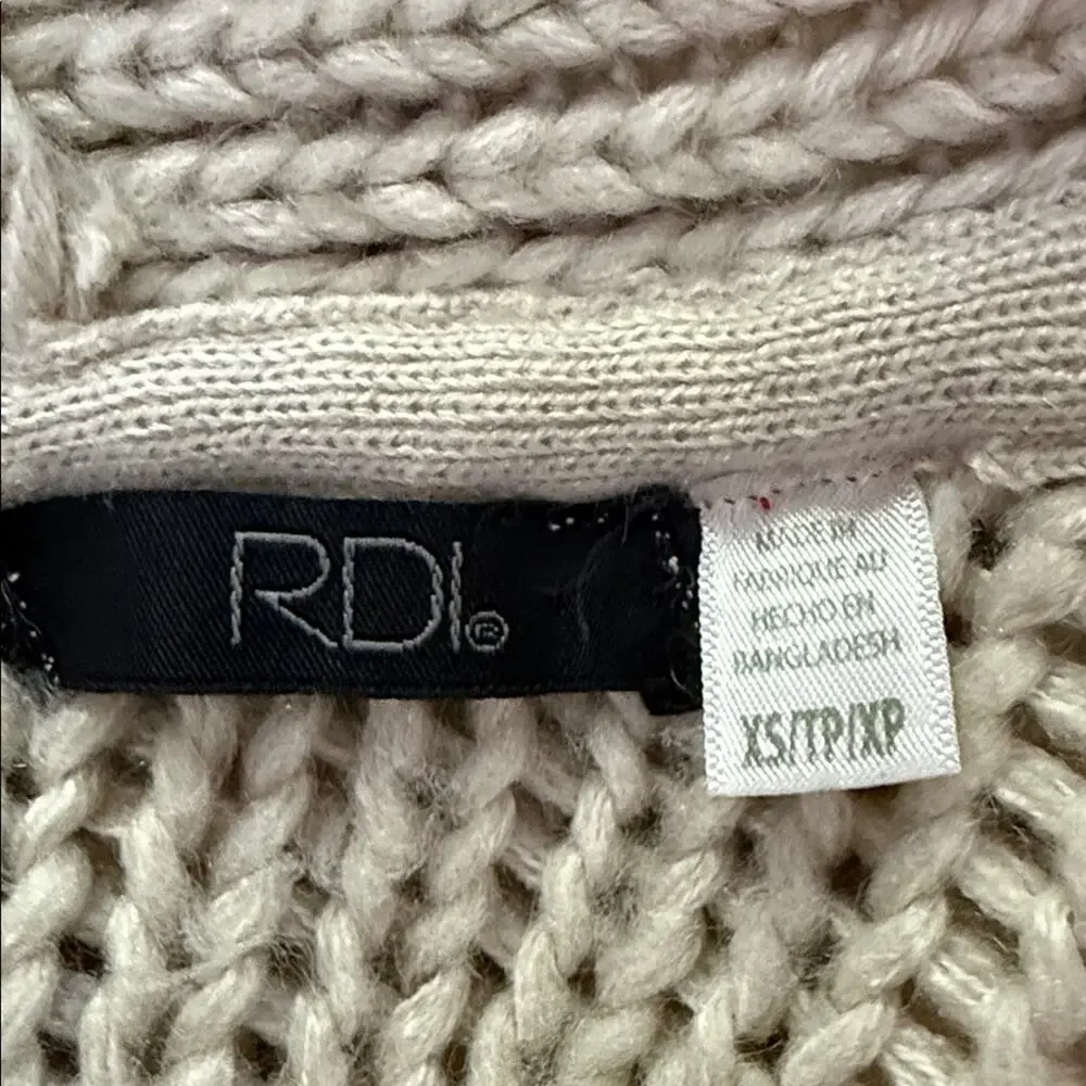 RDI Nordstrom Oatmeal Beige Chunky Cable Knit Button Up Fisherman Cardi Sweater